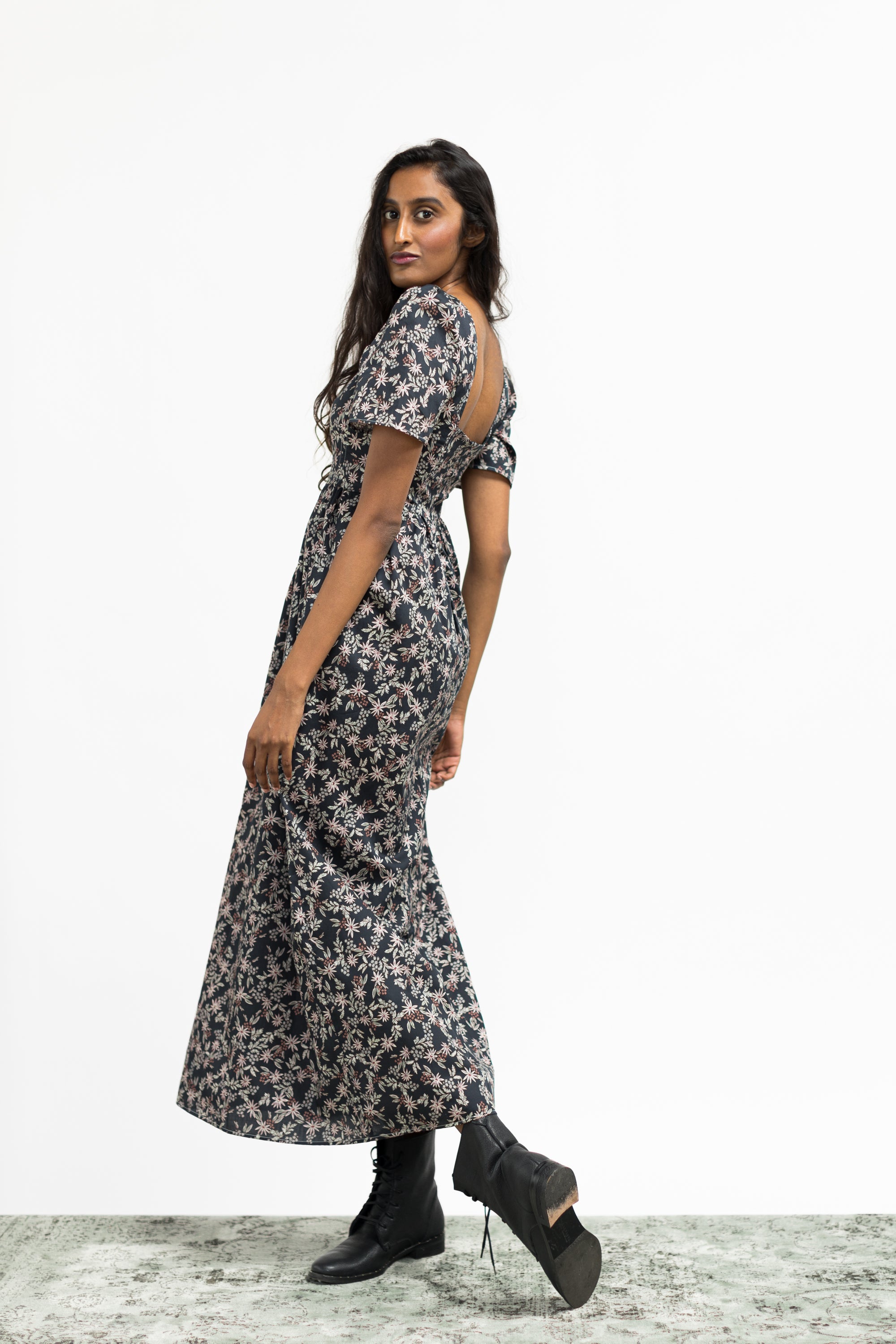 Beatrice Maxi Dress with Sweetheart Neckline / Black Floral Cotton Beatrice Maxi Dress with Sweetheart Neckline / Black Floral Cotton