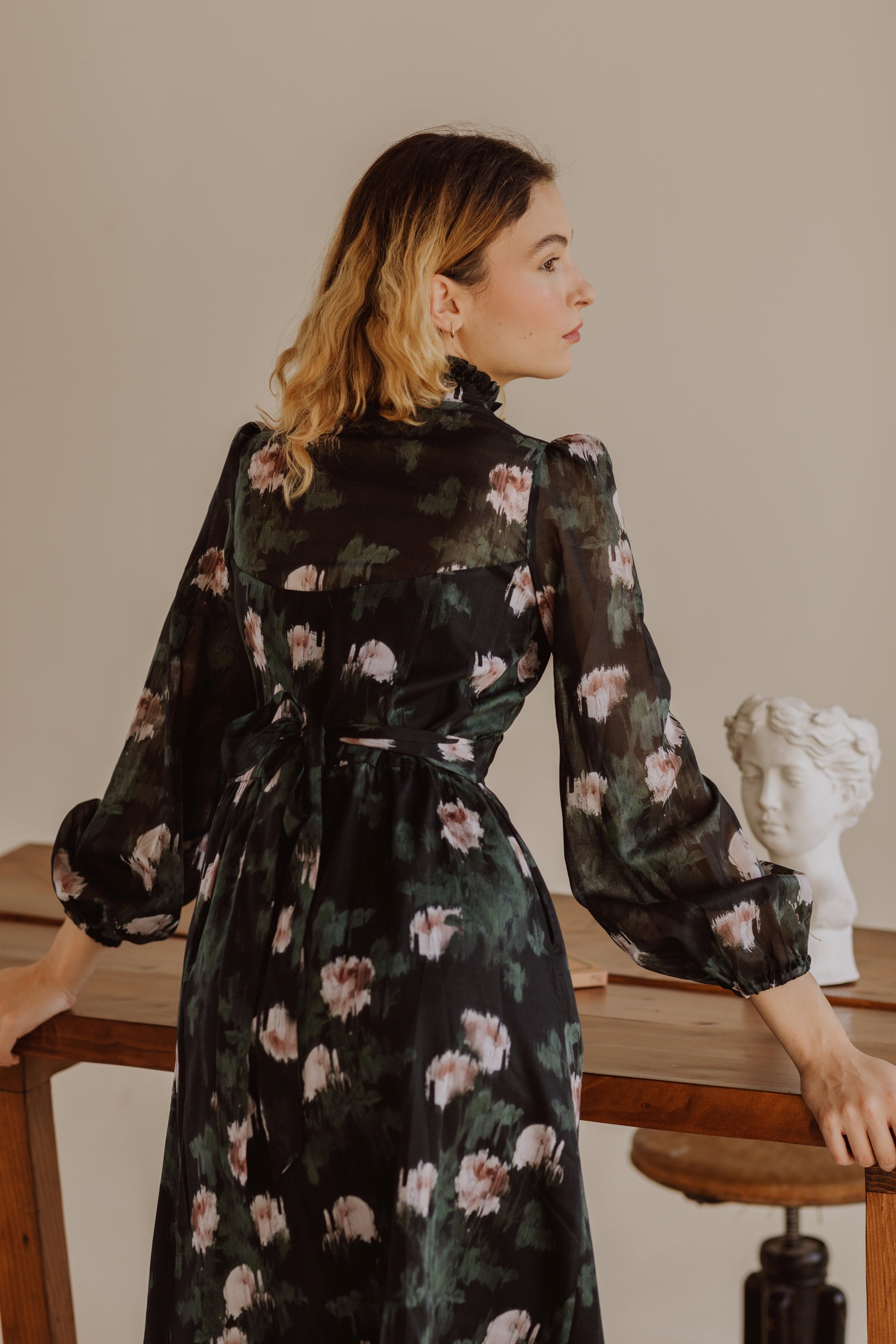 stribet Lang kontrollere Felicia Dress / Black + Rose Watercolor Floral Cotton Voile - Onirik